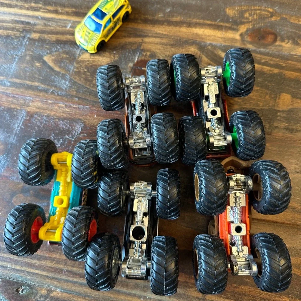 Monster Jam Trucks Lot 6 Snake Bite Nissan Skyline Loco‎ Punk Camaro Demo Derby